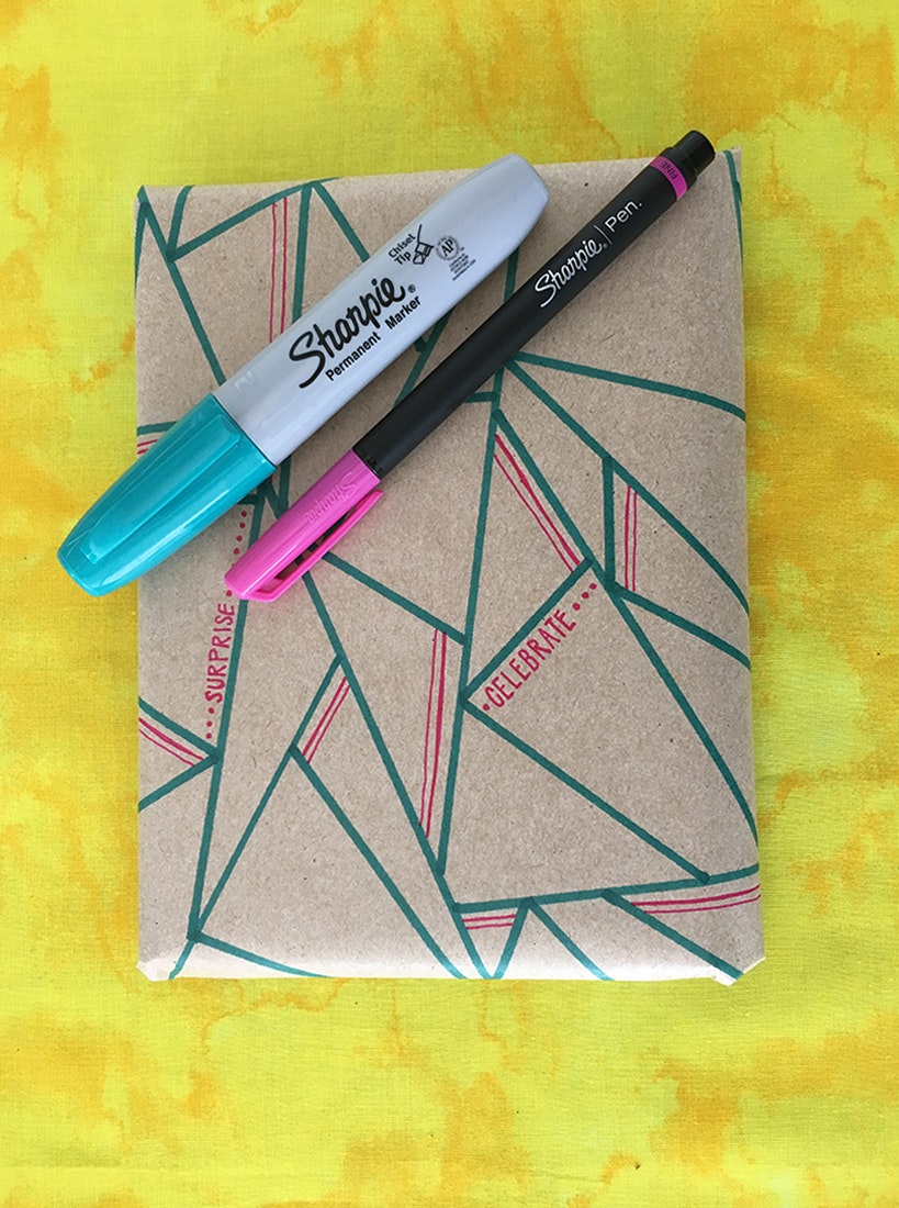 PAPEL DE REGALO PERSONALIZADO
